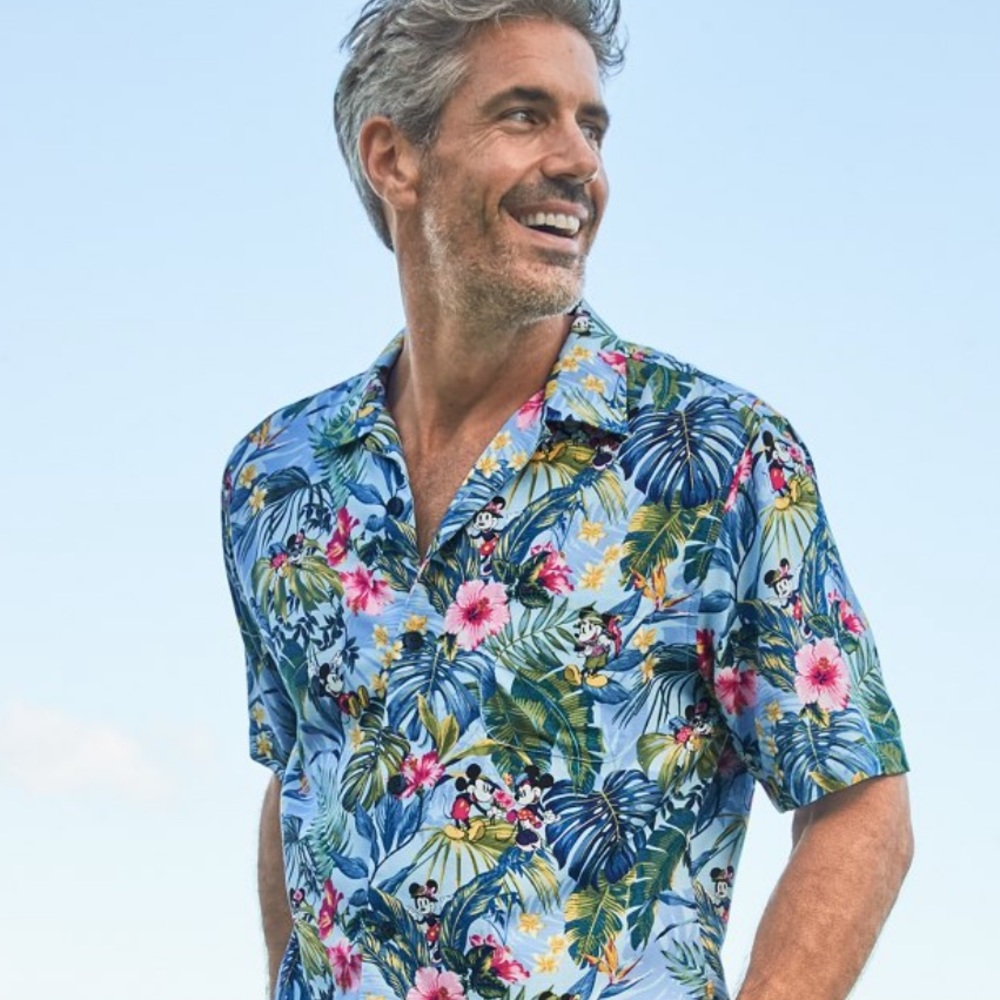 New Tommy Bahama Disney Jungle Jubilee shirt